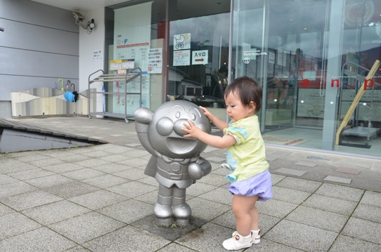 ここちゃん・アンパンマンミュージアム0530.jpg