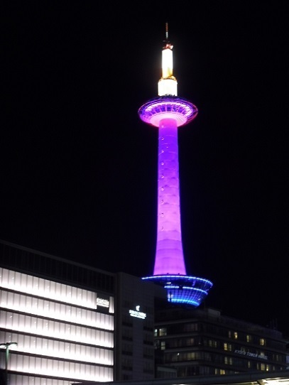 京都タワー1310176.jpg