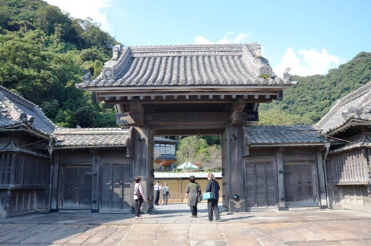 仙巌園正門1772.jpg