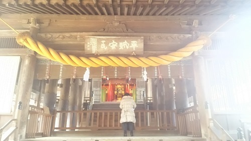 吉備津神社拝殿0430.jpg