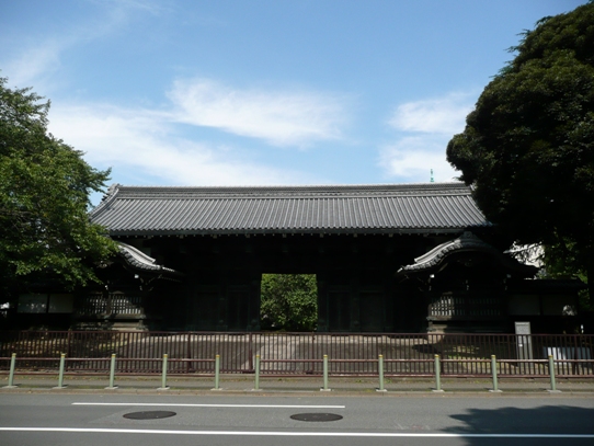 池田家江戸屋敷表門1060389.jpg