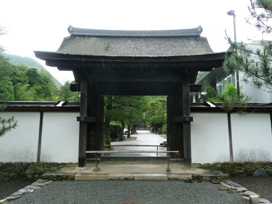 洞春寺山門1060198.jpg