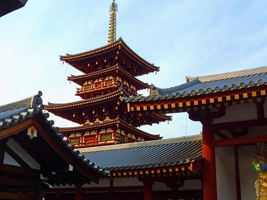 薬師寺西塔1350019.jpg