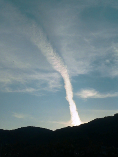 飛行機雲1050271.jpg